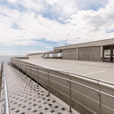 Sea Symphony 3-Bedrooms Lux Apartment Odesa Exterior photo